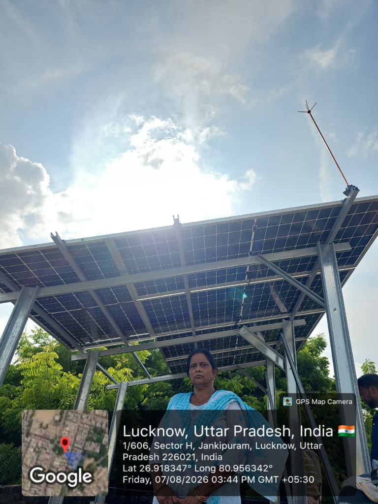 Rooftop solar installation for Kavita Yadav at Sector H Jankipuram Lucknow